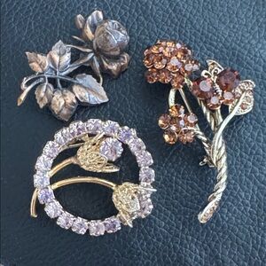 Vintage Rhinestone Flower Brooch Lot